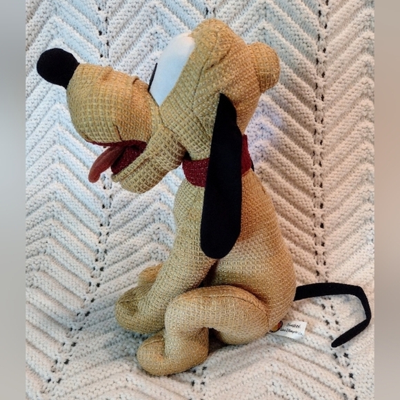 Disney  Parks Pluto 80th Anniversary Plush Limited Edition #2112 of 2400 Retired - Picture 4 of 6